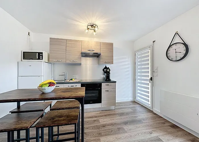 Le Cabestan By Interhome Pornic